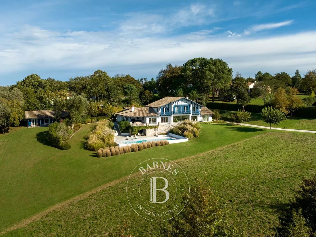 House in Arcangues, Nouvelle-Aquitaine, France 2 - 16289606