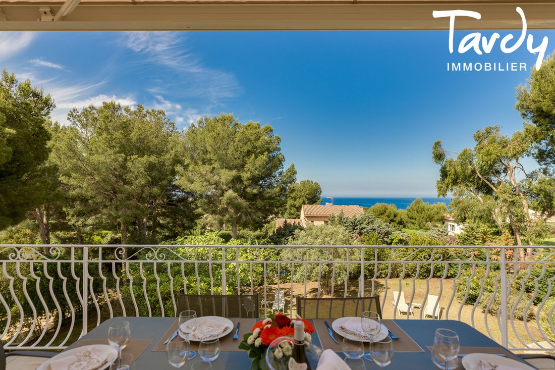 Villa in Saint-Cyr-sur-Mer, Provence-Alpes-Côte d'Azur, France 3 - 16291914