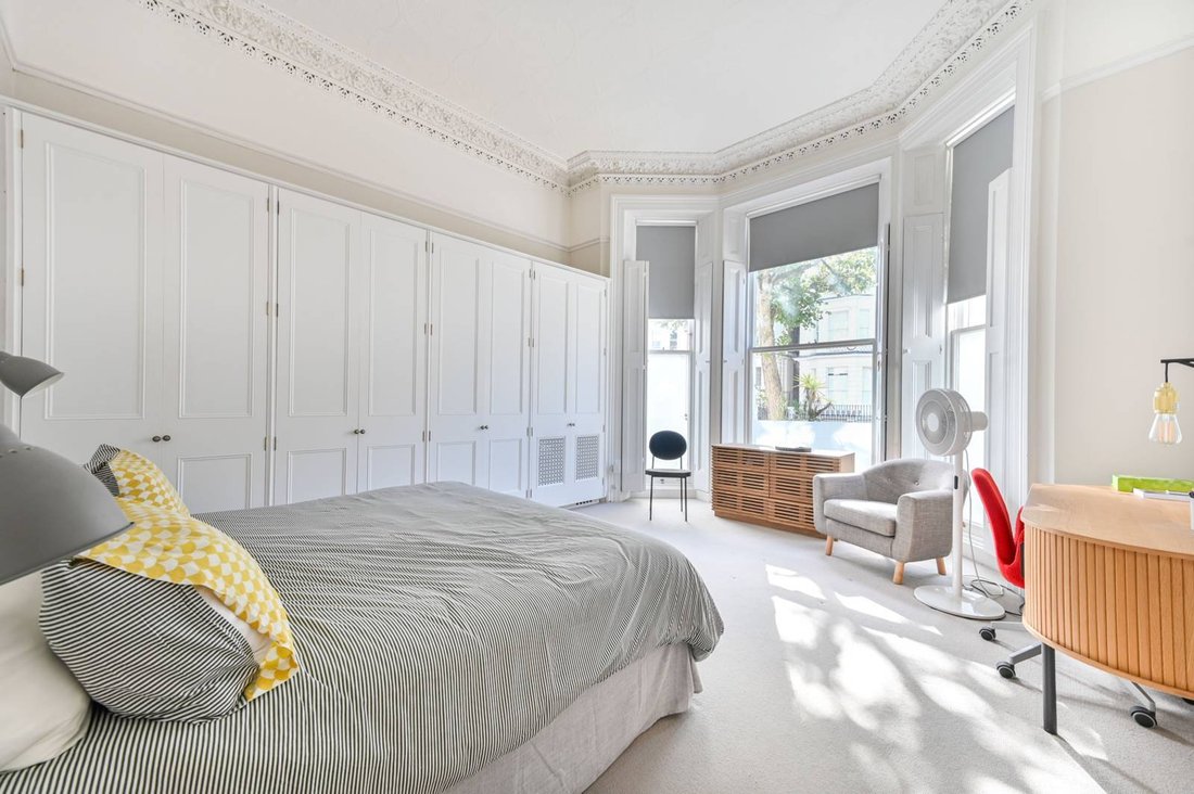 Apartment in Holland Park, Kensington And Chelsea, England 1 - 16289778