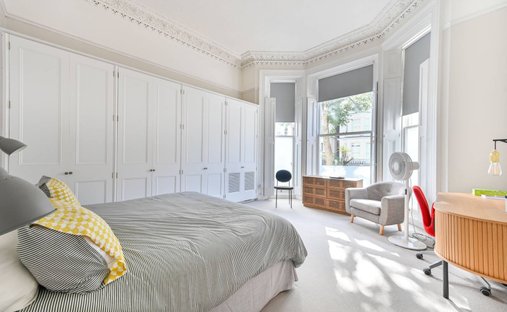 Apartment in Holland Park, Kensington And Chelsea, England 1