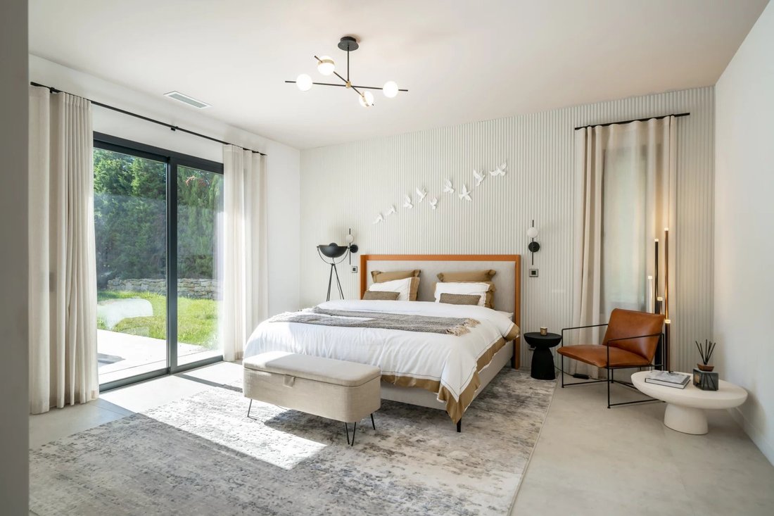 Villa in Mougins, Provence-Alpes-Côte d'Azur, France 4 - 16289936