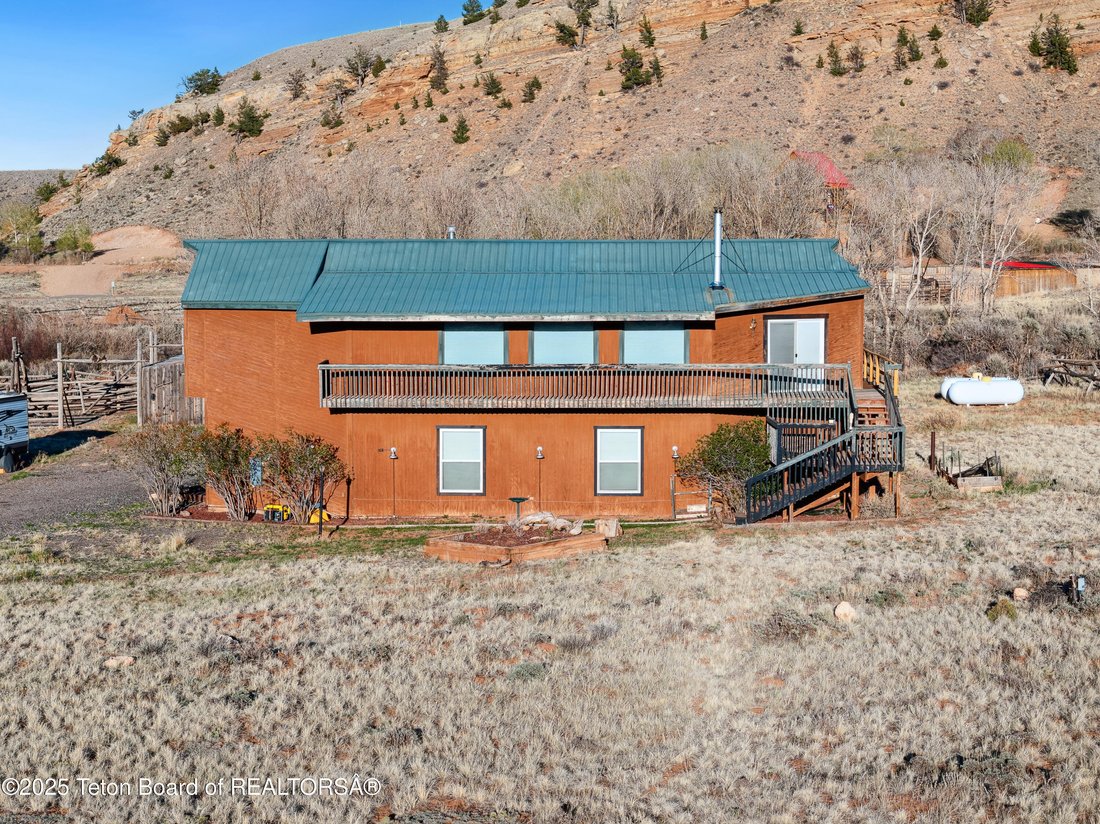 House in Dubois, Wyoming, United States 4 - 16292584