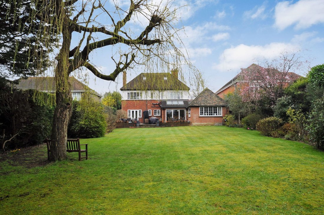 House in Shenfield Common, Brentwood, England 1 - 16292103