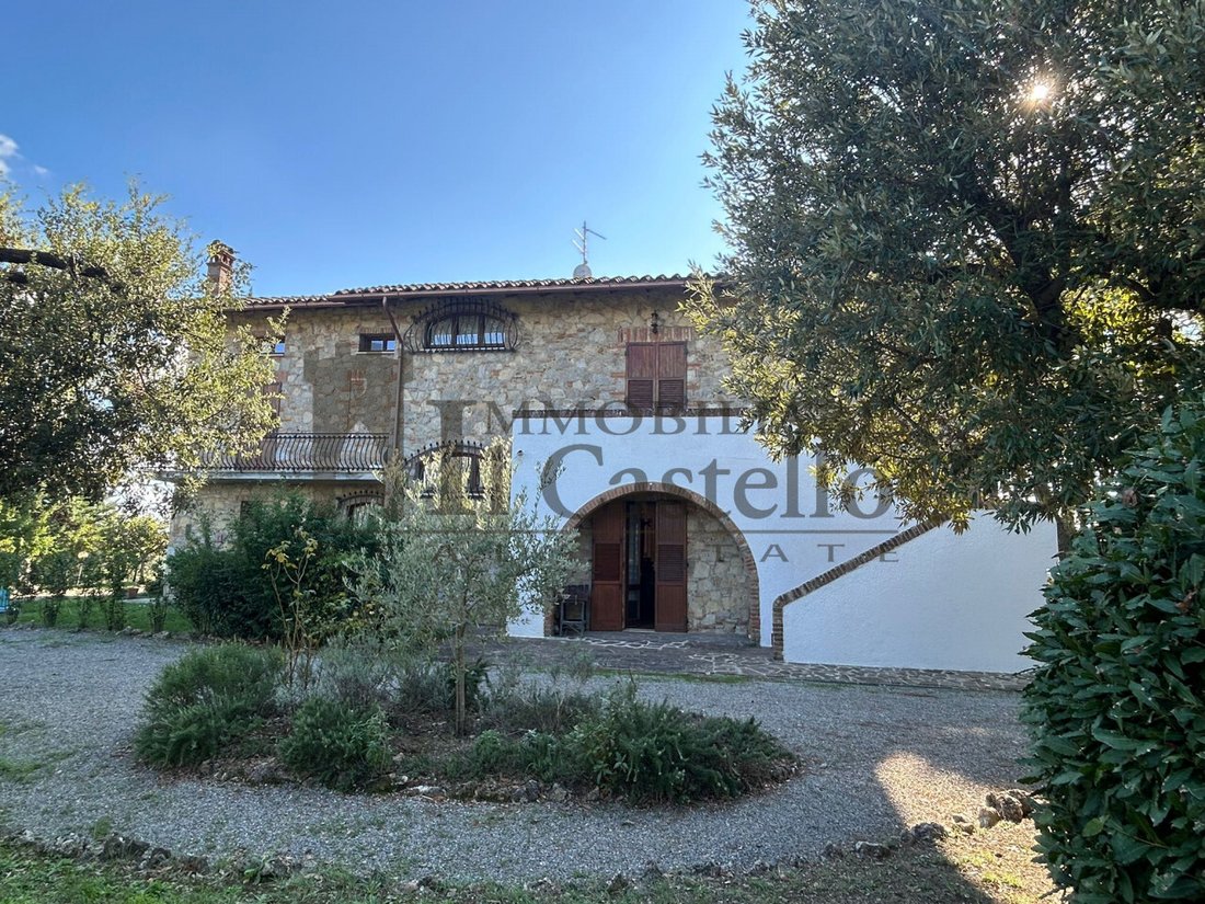 Villa in Castiglione del Lago, Umbria, Italy 1 - 16293041