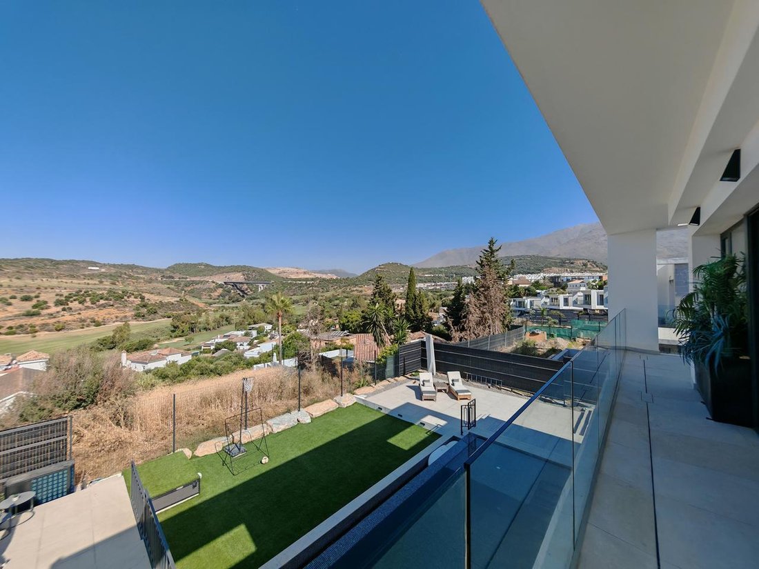 Villa in Estepona, Andalusia, Spain 5 - 16291742