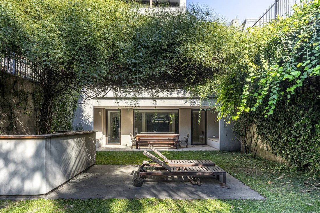 House in Buenos Aires, Buenos Aires, Argentina 1 - 16290856