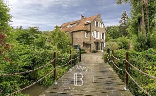 Gif-sur-Yvette, Île-de-France, Frankreich 1