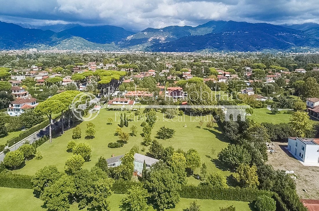 Villa in Center, Forte dei Marmi, Tuscany 1 - 16293850