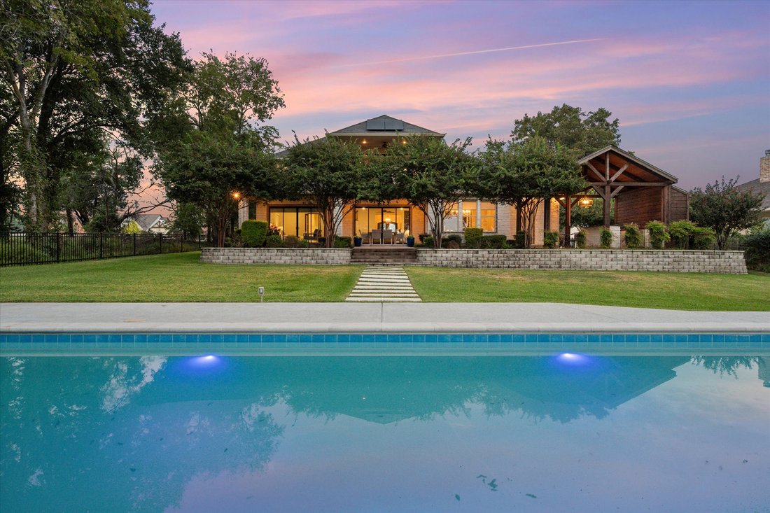 House in Corsicana, Texas, United States 1 - 15575655