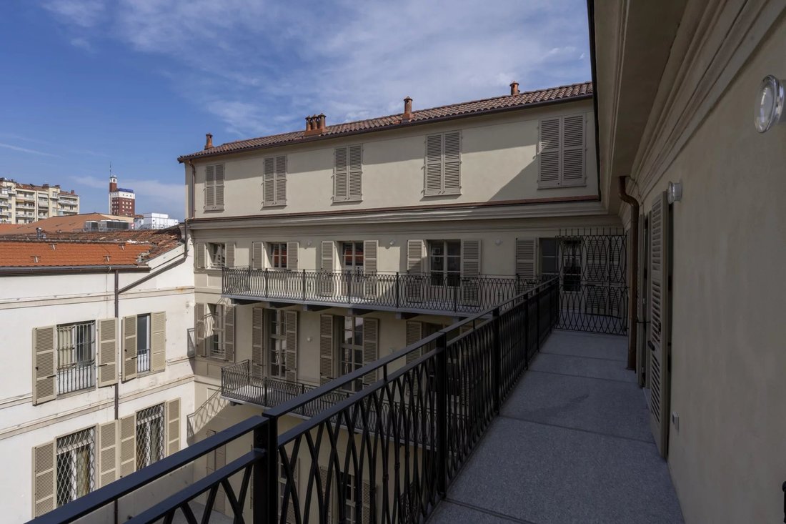 Apartment in Center, Turin, Piedmont 4 - 16289885