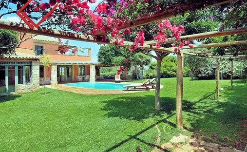 Villa in Vari, Attica, Greece 1