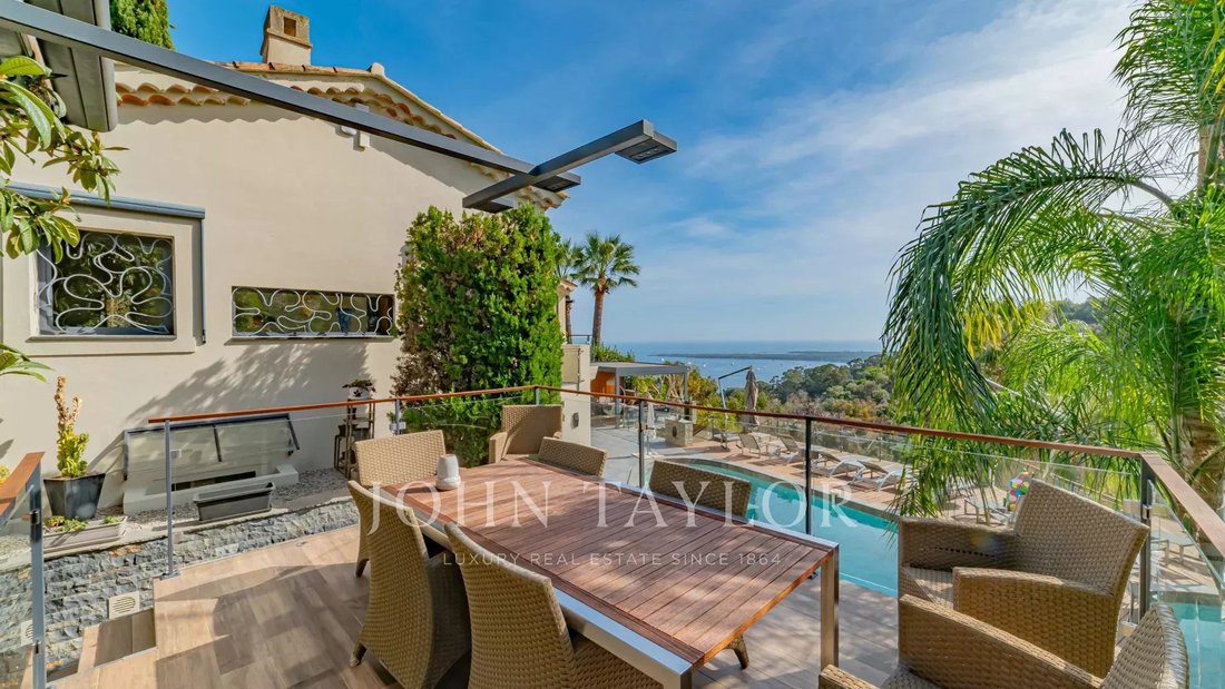 House in La Maure-Super Cannes, Vallauris, France 4 - 14967474