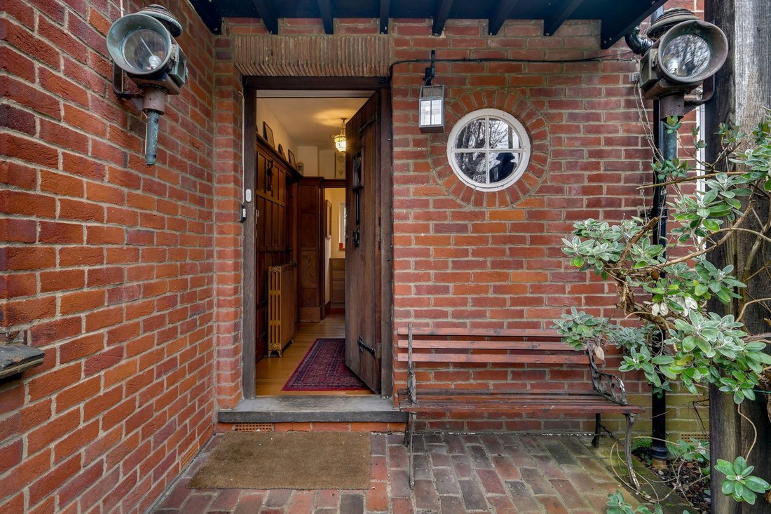 House in Shenfield Common, Brentwood, England 5 - 16292103