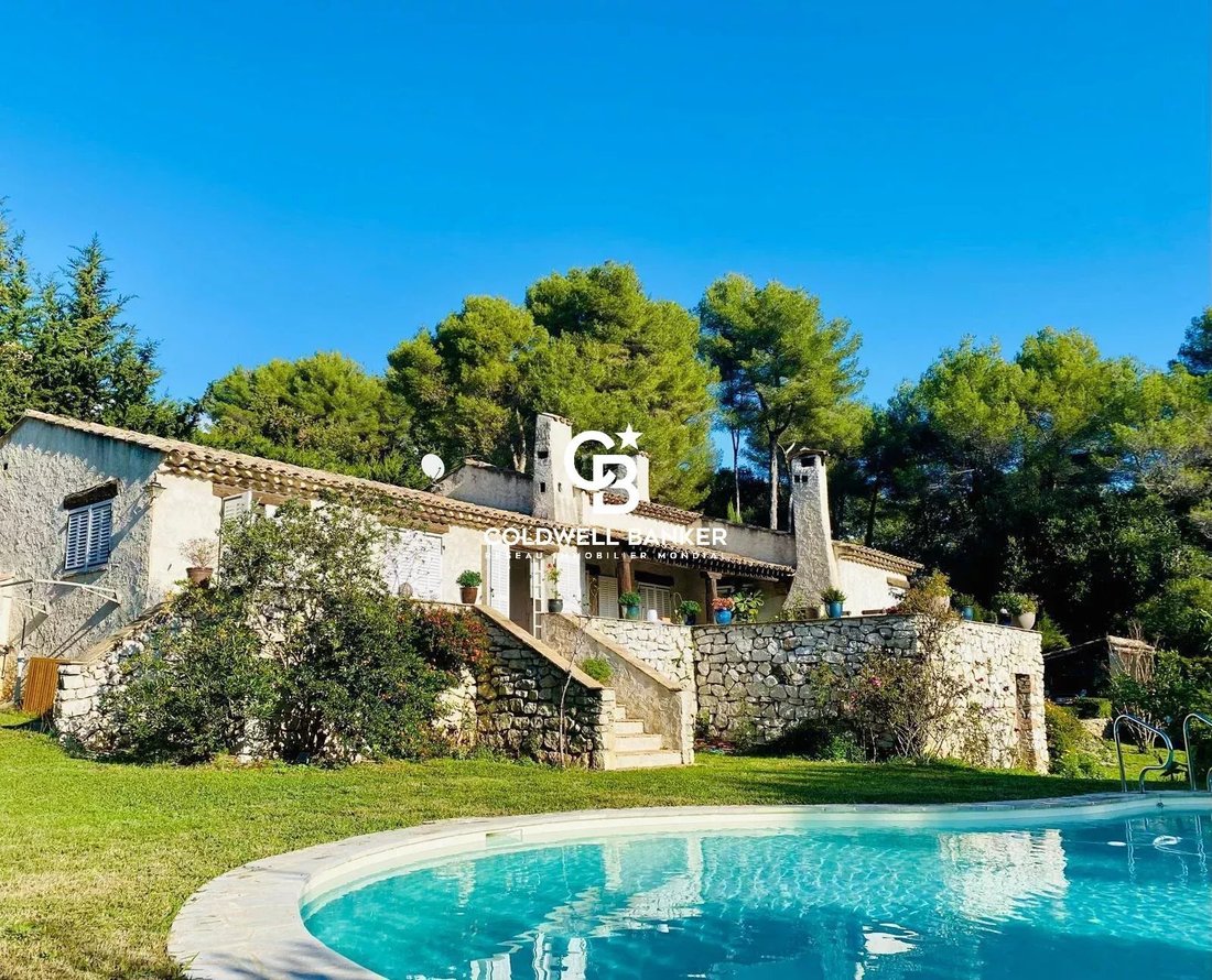 House in Saint-Paul-de-Vence, Provence-Alpes-Côte d'Azur, France 1 - 16293619