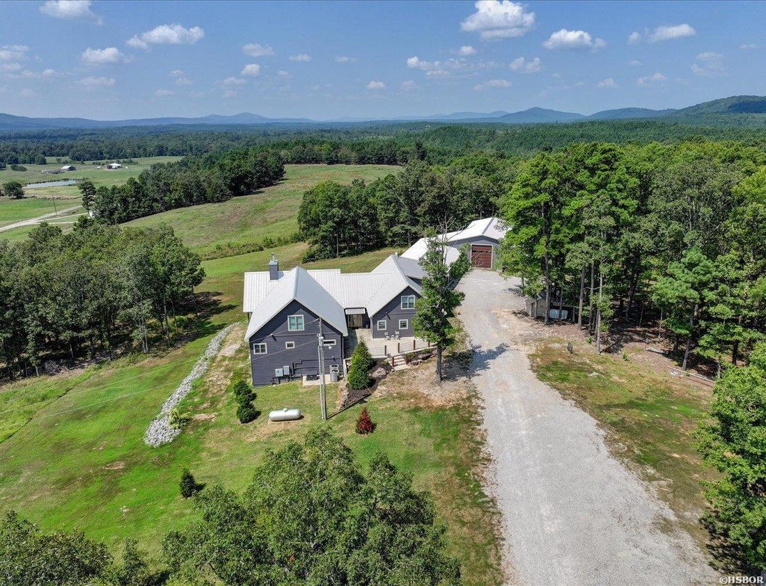 House in Royal, Arkansas, United States 1 - 16294635