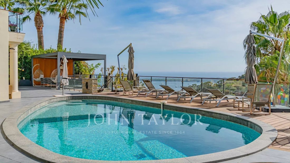 House in La Maure-Super Cannes, Vallauris, France 2 - 14967474
