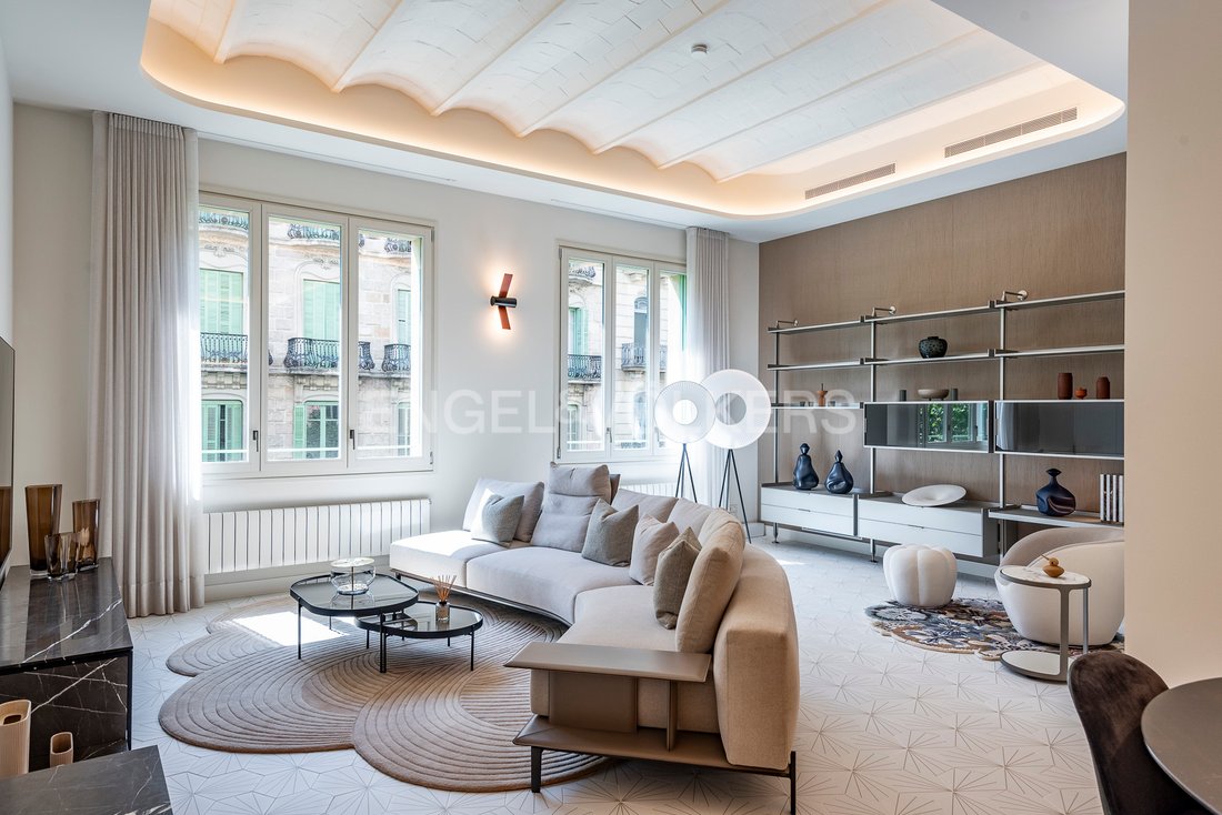Apartment in Eixample, Barcelona, Spain 1 - 16292278