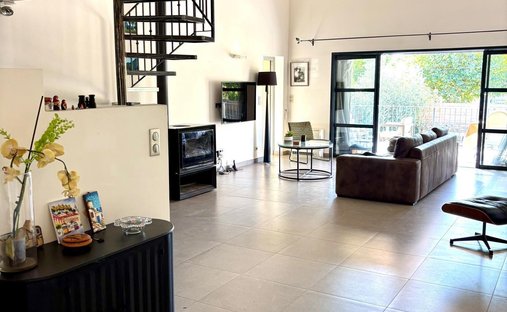 Santo Pietro DI Venaco, Château Pozzo DI Borgo, 12 Rooms, Park Panoramic Mountain Views