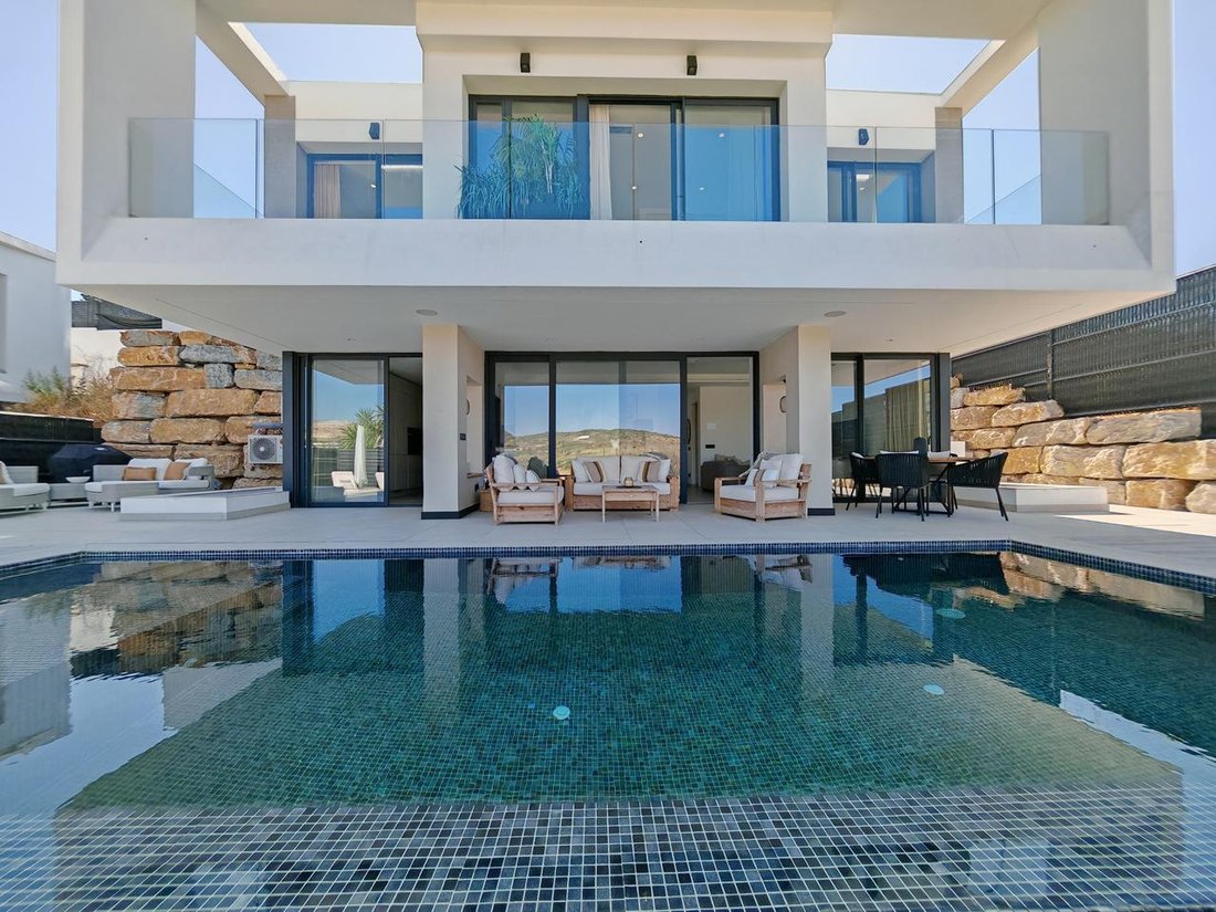Villa in Estepona, Andalusia, Spain 3 - 16291742