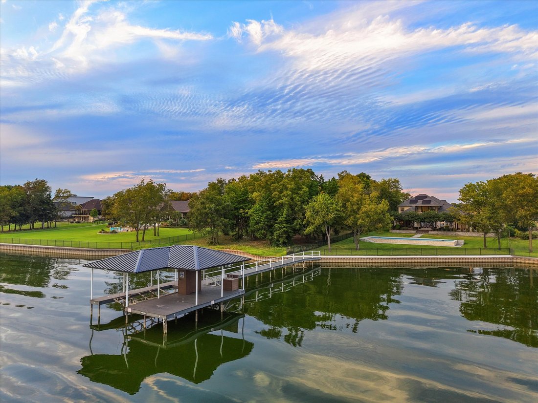 House in Corsicana, Texas, United States 2 - 15575655