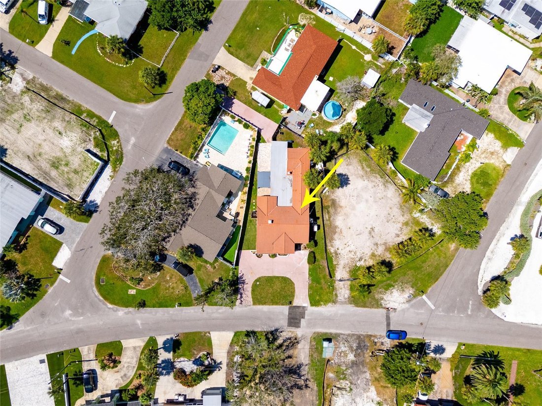 House in Madeira Beach, Florida, United States 5 - 16289191