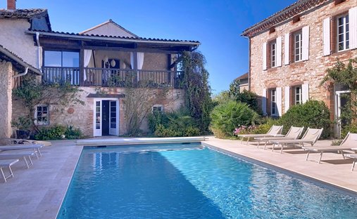 House in Lescure-d'Albigeois, Occitania, France 1