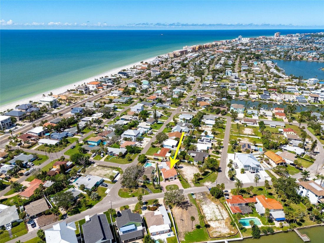 House in Madeira Beach, Florida, United States 3 - 16289191
