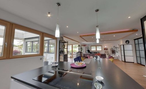 Castle for Sale in Lesneven, Brittany, France