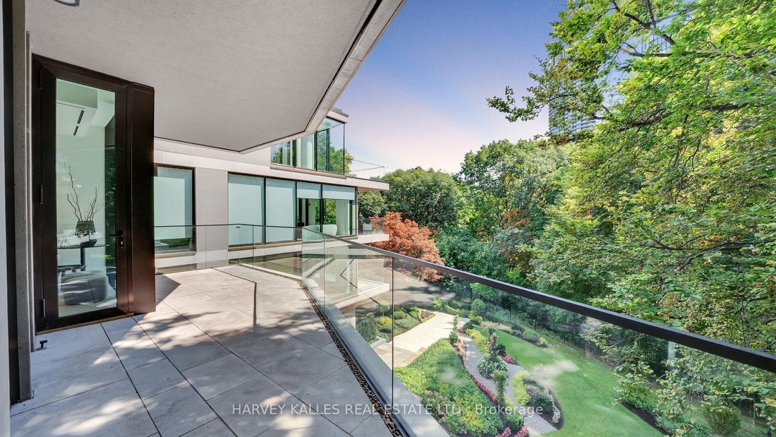 Apartment in Toronto, Ontario, Canada 5 - 16294252