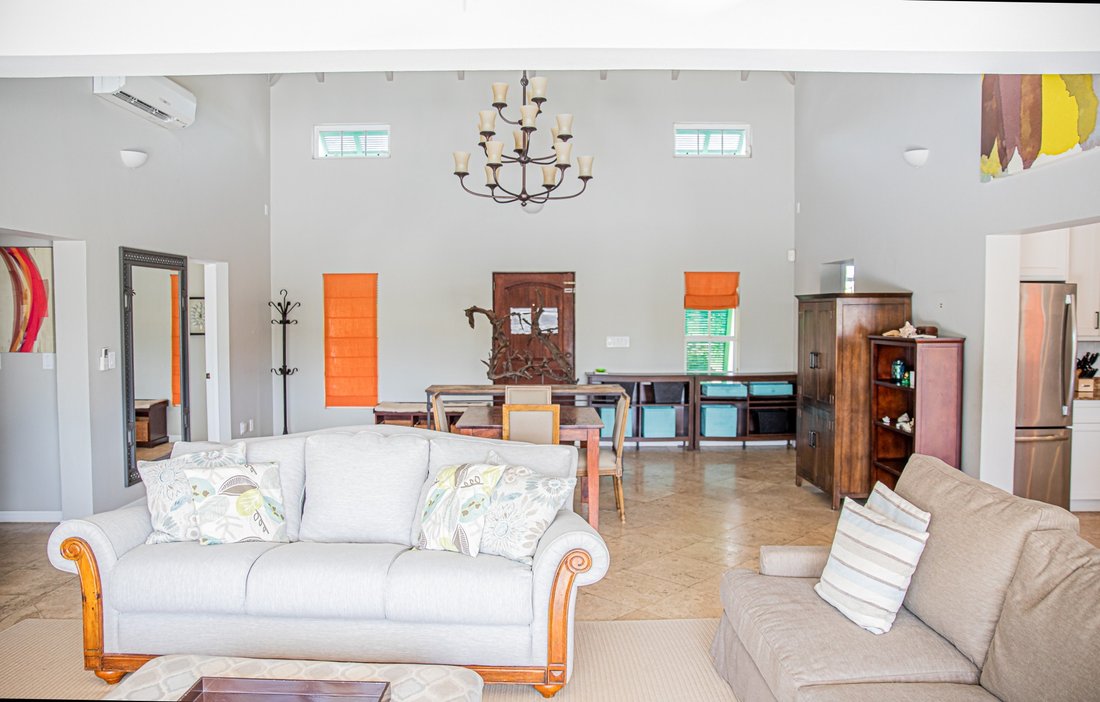 House in Grace Bay, Caicos Islands, Turks and Caicos Islands 2 - 16291246