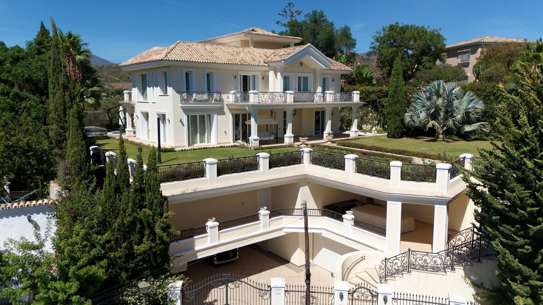 Villa in Marbella, Andalusia, Spain 2 - 16295752