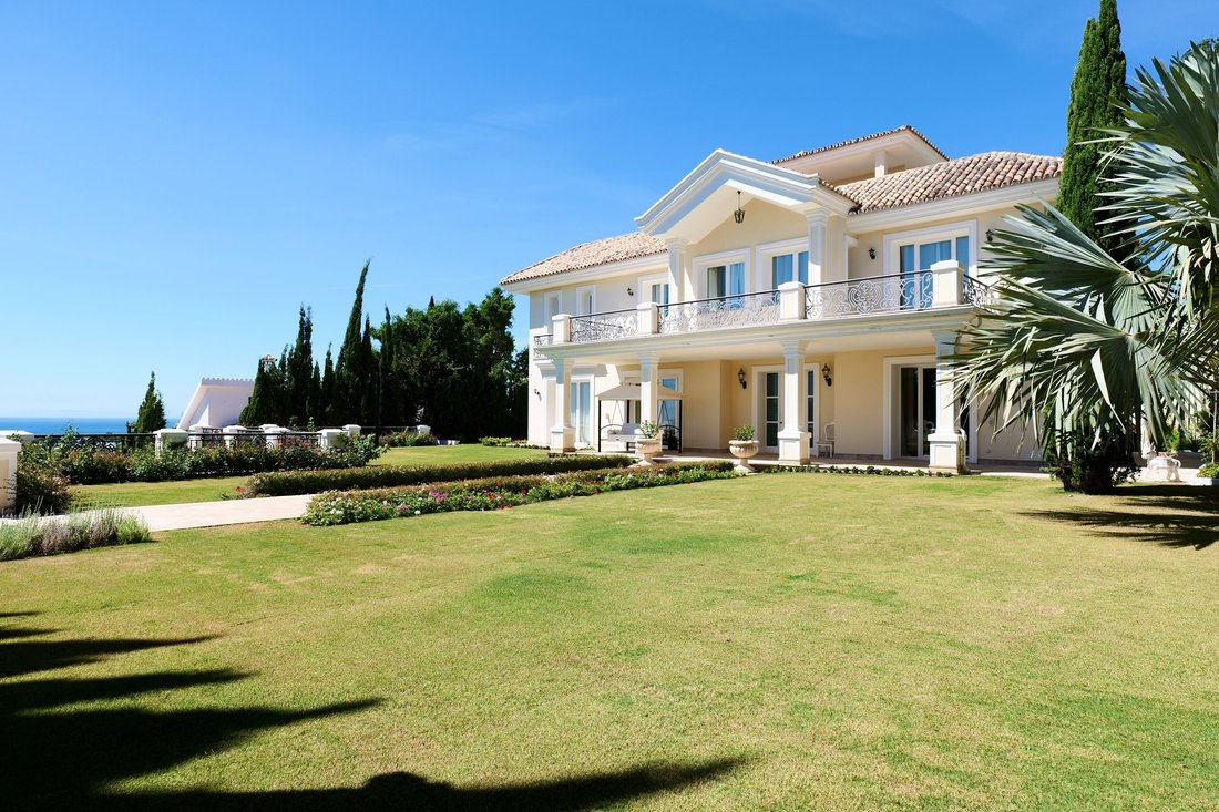 Villa in Marbella, Andalusia, Spain 1 - 16295752