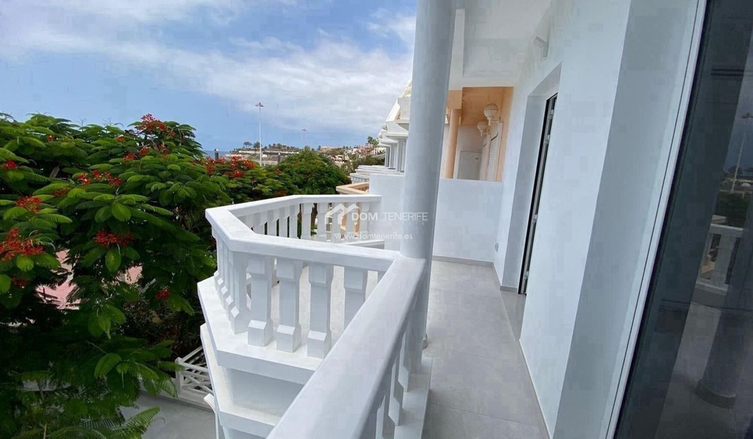Villa in Costa Adeje, Adeje, Canary Islands 4 - 16299969