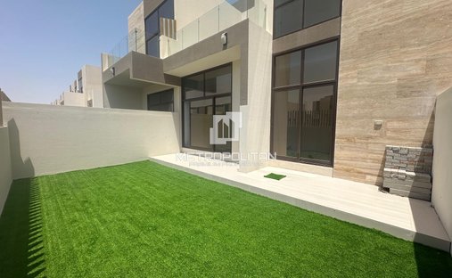 Townhouse in MBR City / Mohammed Bin Rashid City, Dubai, United Arab Emirates 1