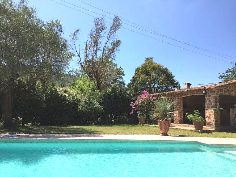 Villa in Puget-Ville, Provence-Alpes-Côte d'Azur, France 1 - 16296618