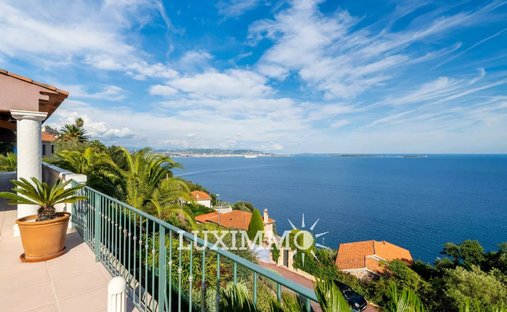 House in Théoule-sur-Mer, Provence-Alpes-Côte d'Azur, France 1