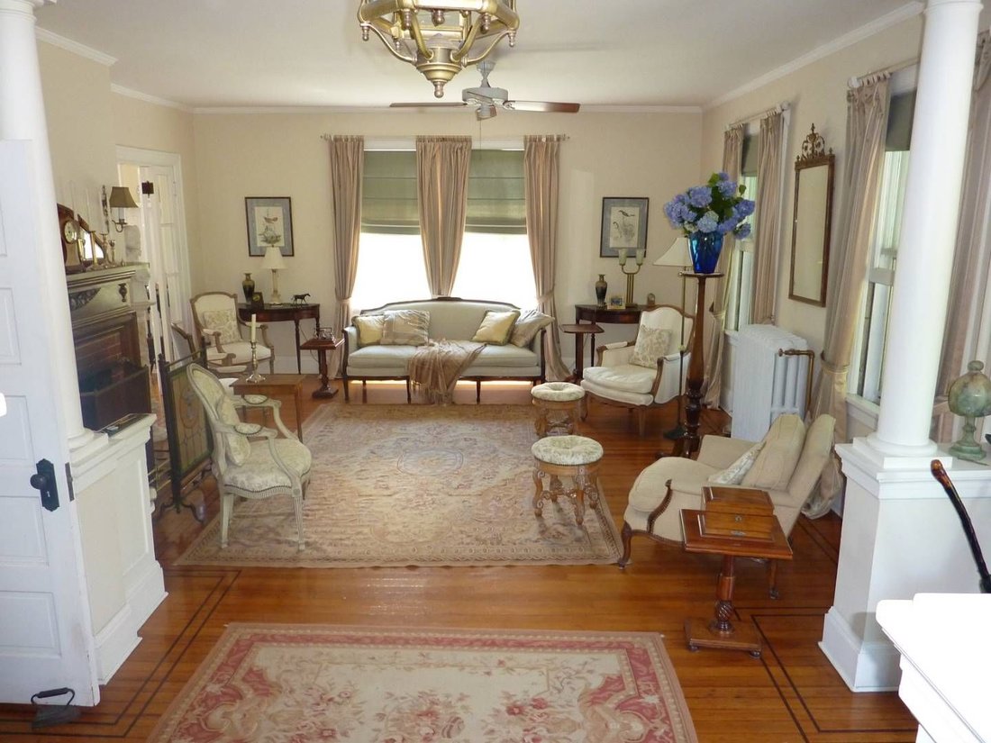Southampton, New York, United States 3 - 16306090
