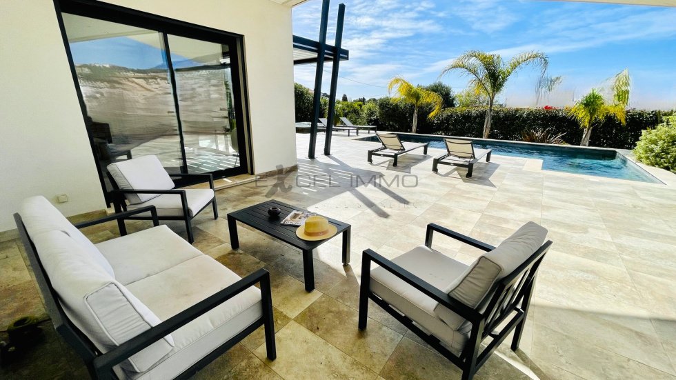 Villa in Centre Ville, Carqueiranne, France 5 - 16297249