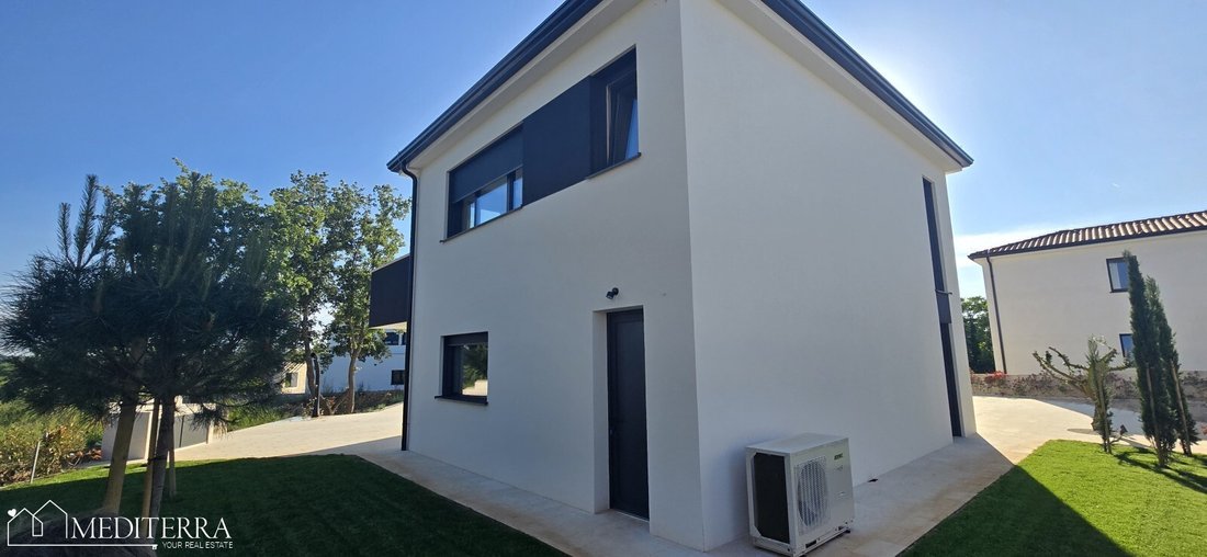 Villa in Sveti Lovrec Pazenaticki, Istria County, Croatia 5 - 16299955