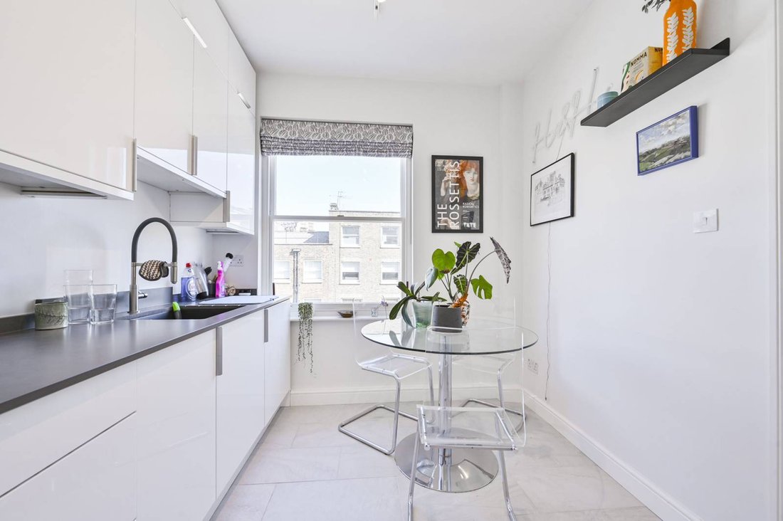 Apartment in Marylebone, Westminster, England 5 - 16296307