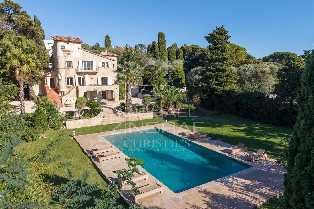 Villa in Antibes, Provence-Alpes-Côte d'Azur, France 5 - 16225414