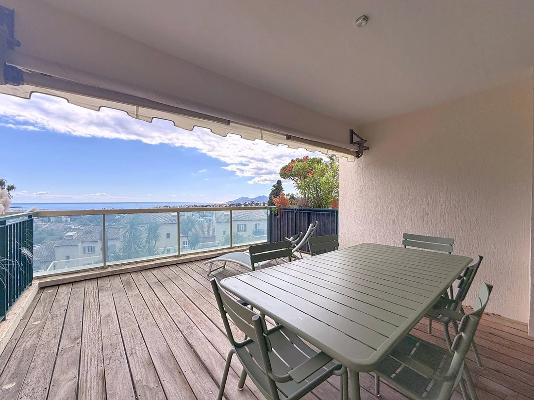 Apartment in Vieux Cannet, Le Cannet, France 1 - 16296059