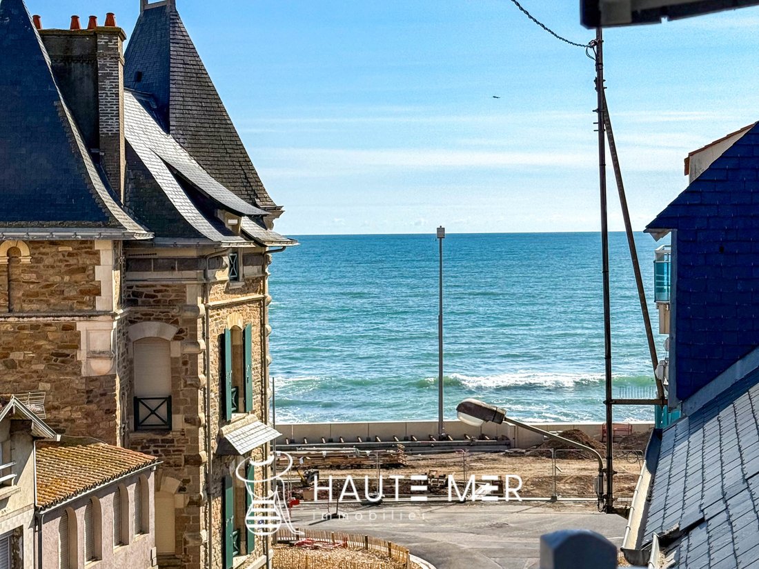 House in Saint Pierre-La Rudelière, Les Sables-d'Olonne, France 1 - 16297222