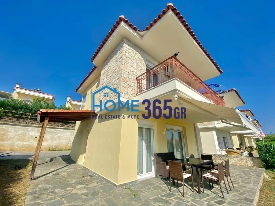 Villa in Pallini Municipal Unit, Macedonia and Thrace, Greece 2 - 16306608