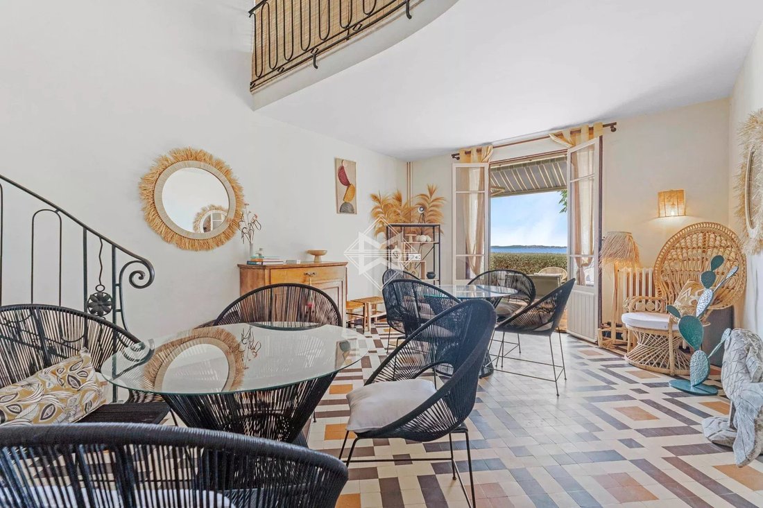 Villa in French Riviera, Provence-Alpes-Côte d'Azur, France 3 - 16297865