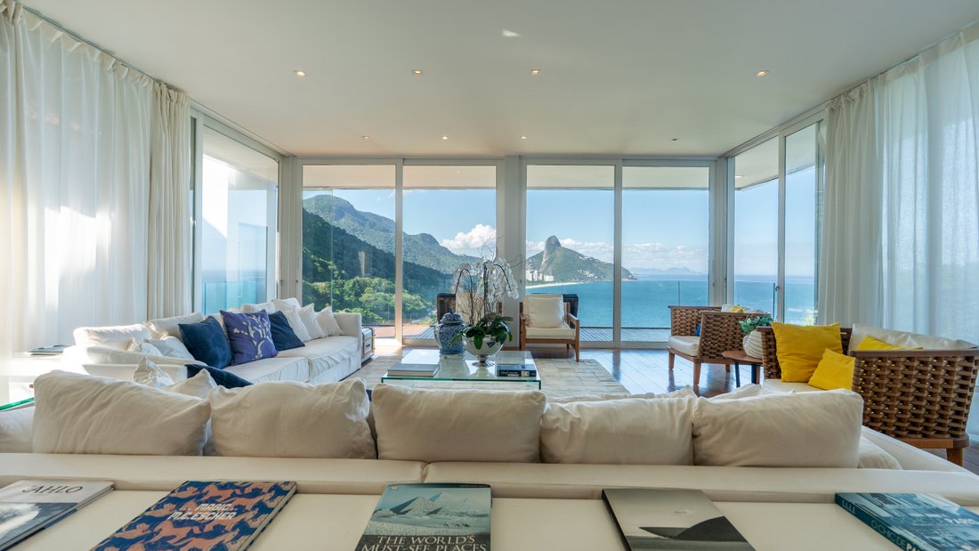 Villa in Rio de Janeiro, State of Rio de Janeiro, Brazil 1 - 16321272