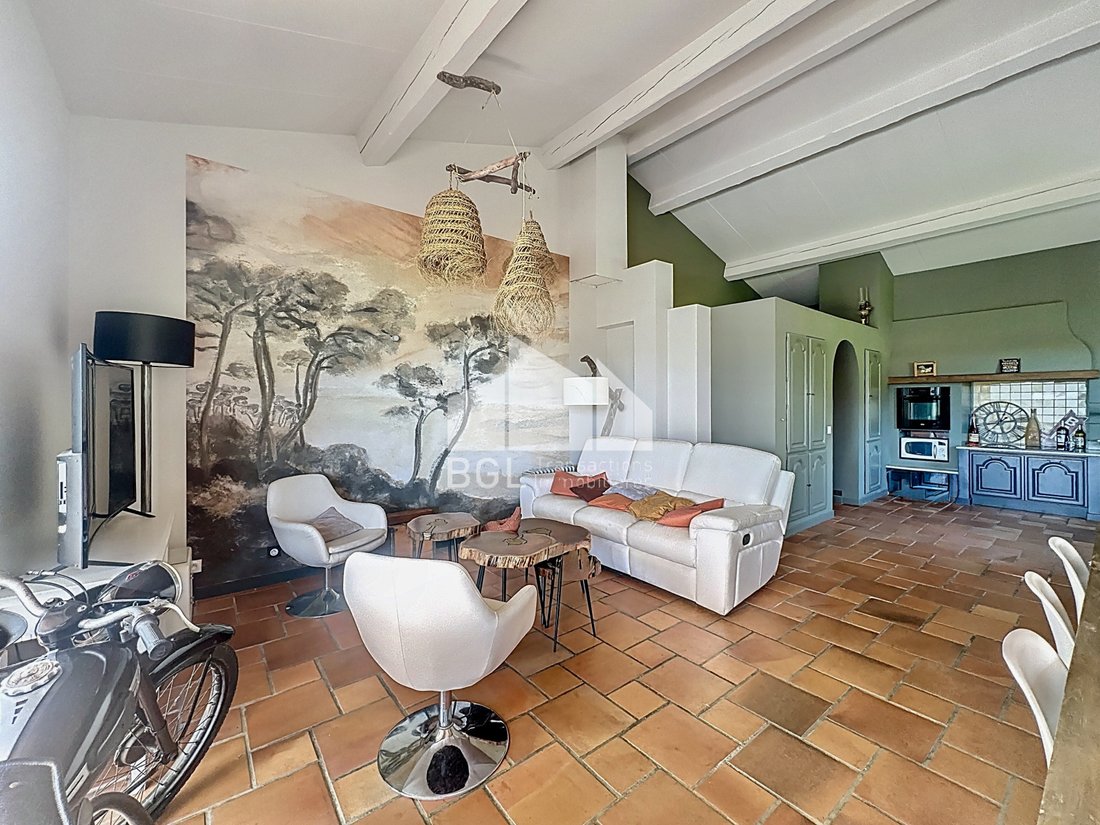Apartment in Nord Est, Bormes-les-Mimosas, France 5 - 16297572