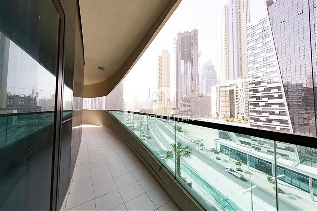Apartment in Downtown Dubai, Dubai, United Arab Emirates 3 - 16298435