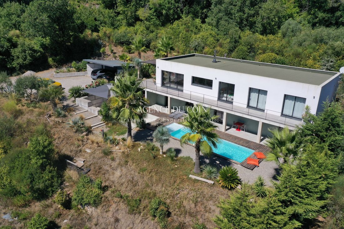 Villa in Centre Ancien, Draguignan, France 4 - 16297786