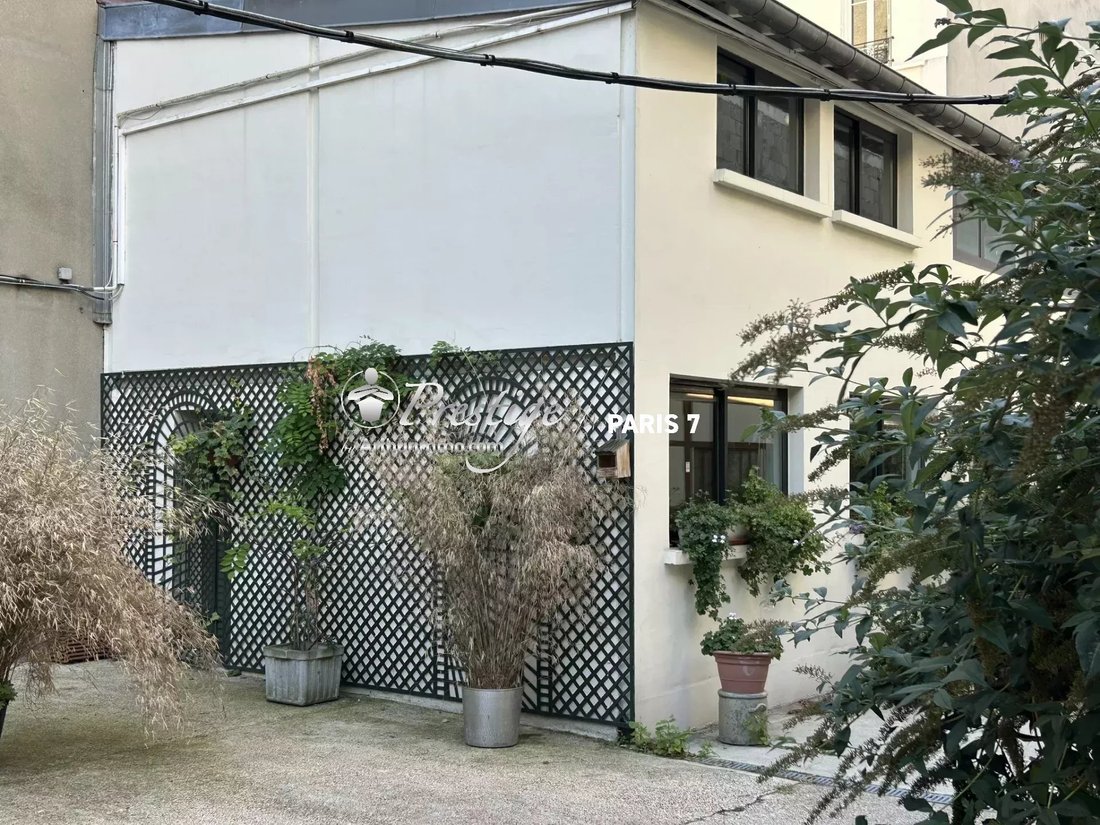 House in Grandes Carrières-Clichy, Paris 18e Arrondissement, Paris 1 - 16297728